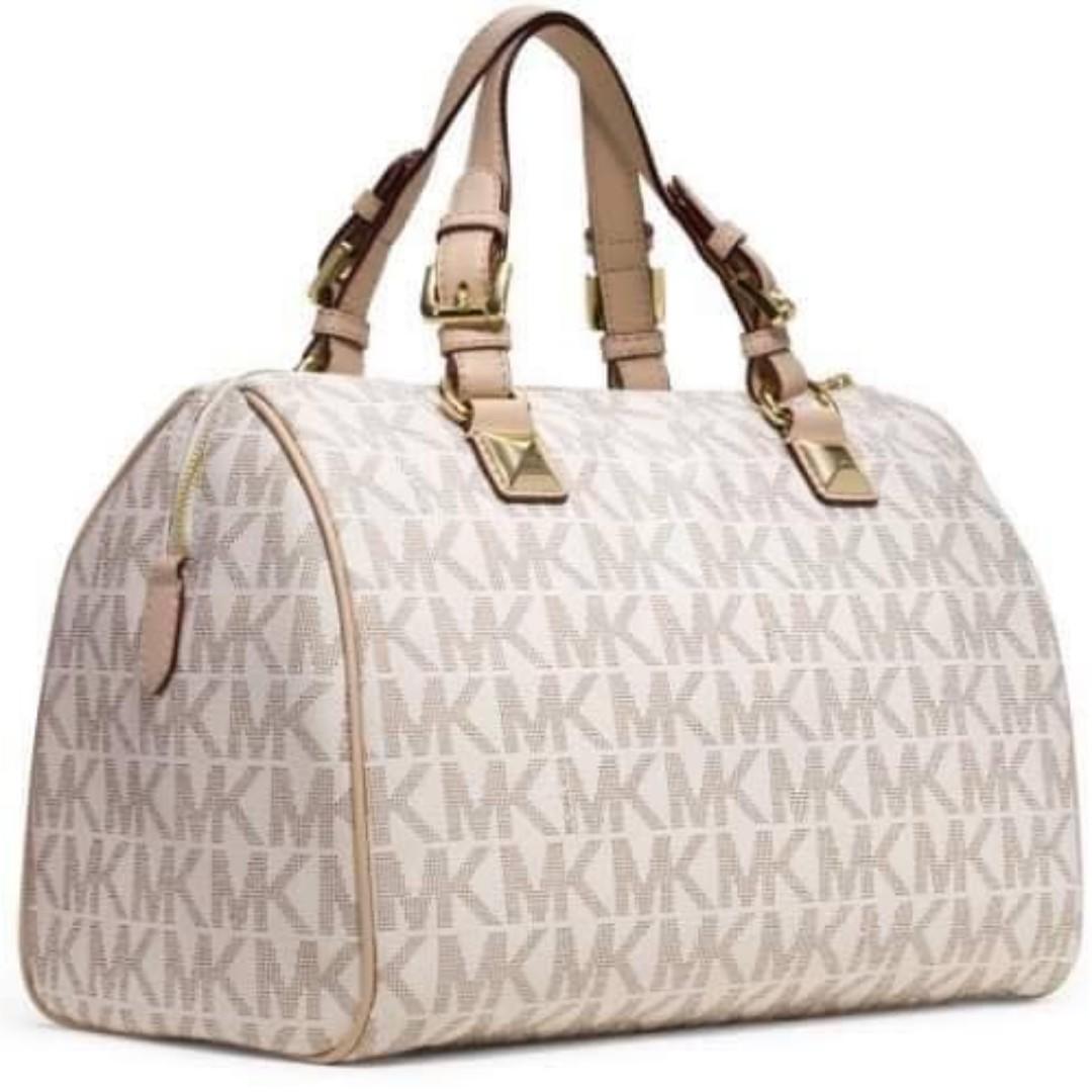 michael kors doctor bag price