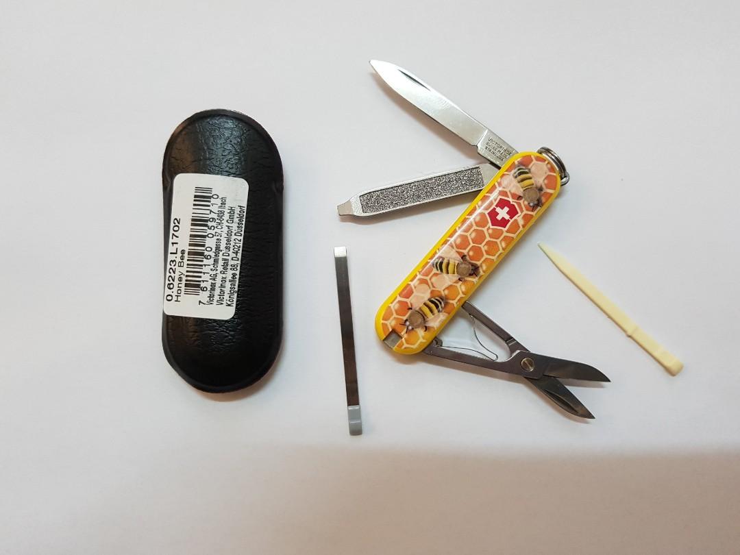 Victorinox sales classic 2017