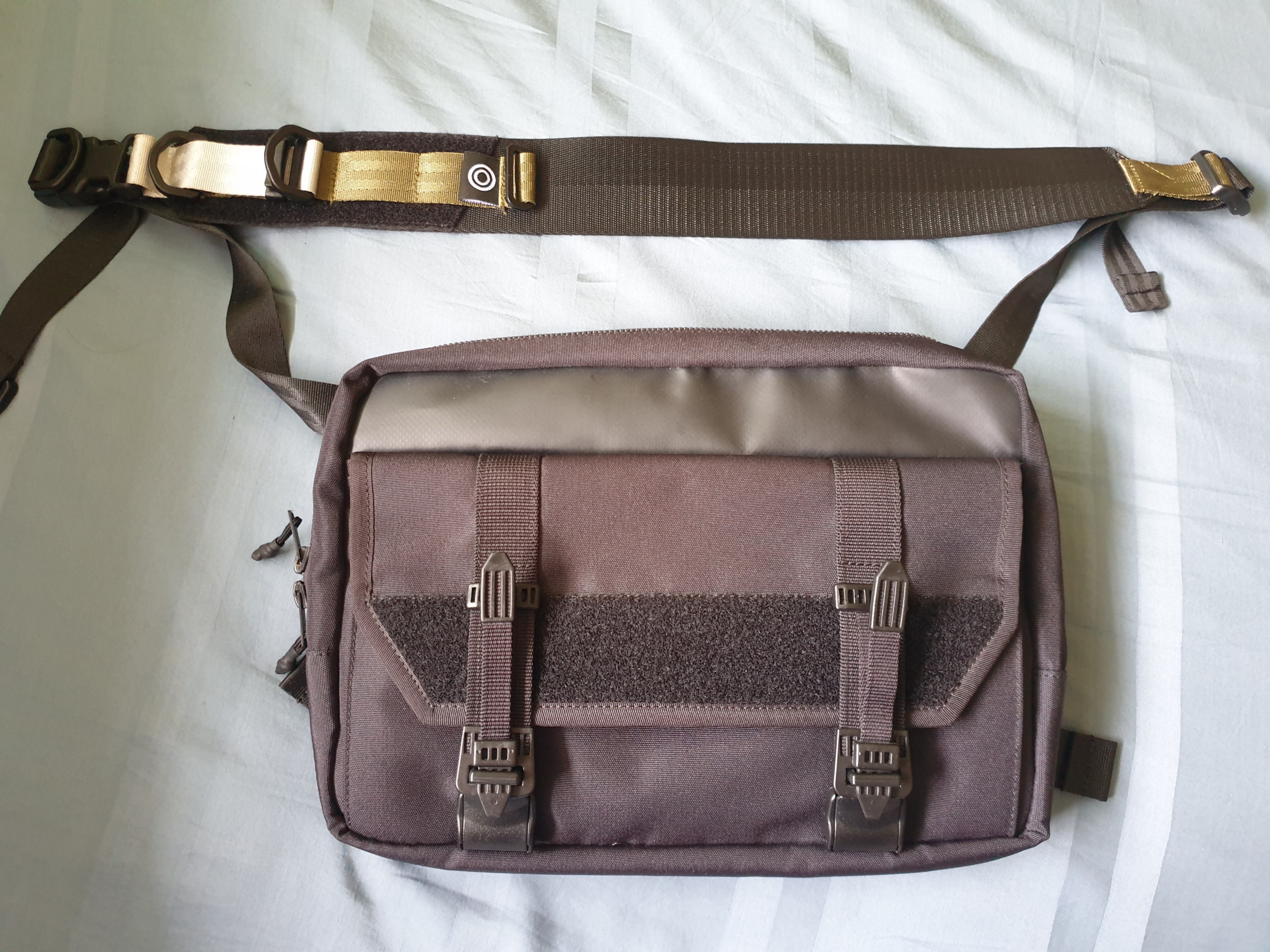 orbit messenger bag