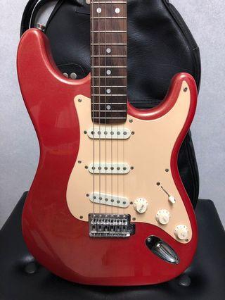 Lisa 電吉他 紅色質感 付皮套 （Yamaha/Gibson/Jackson可參考）