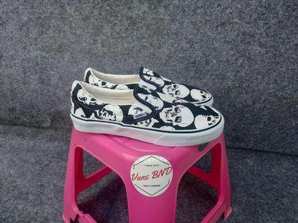 Vans Slip On Skull Black