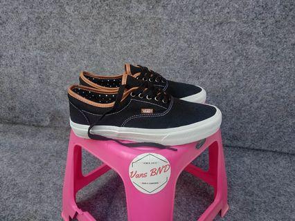 Vans Authentic California Black Polkadot