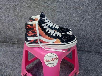 Vans Sk8 Hi Flame Black True White