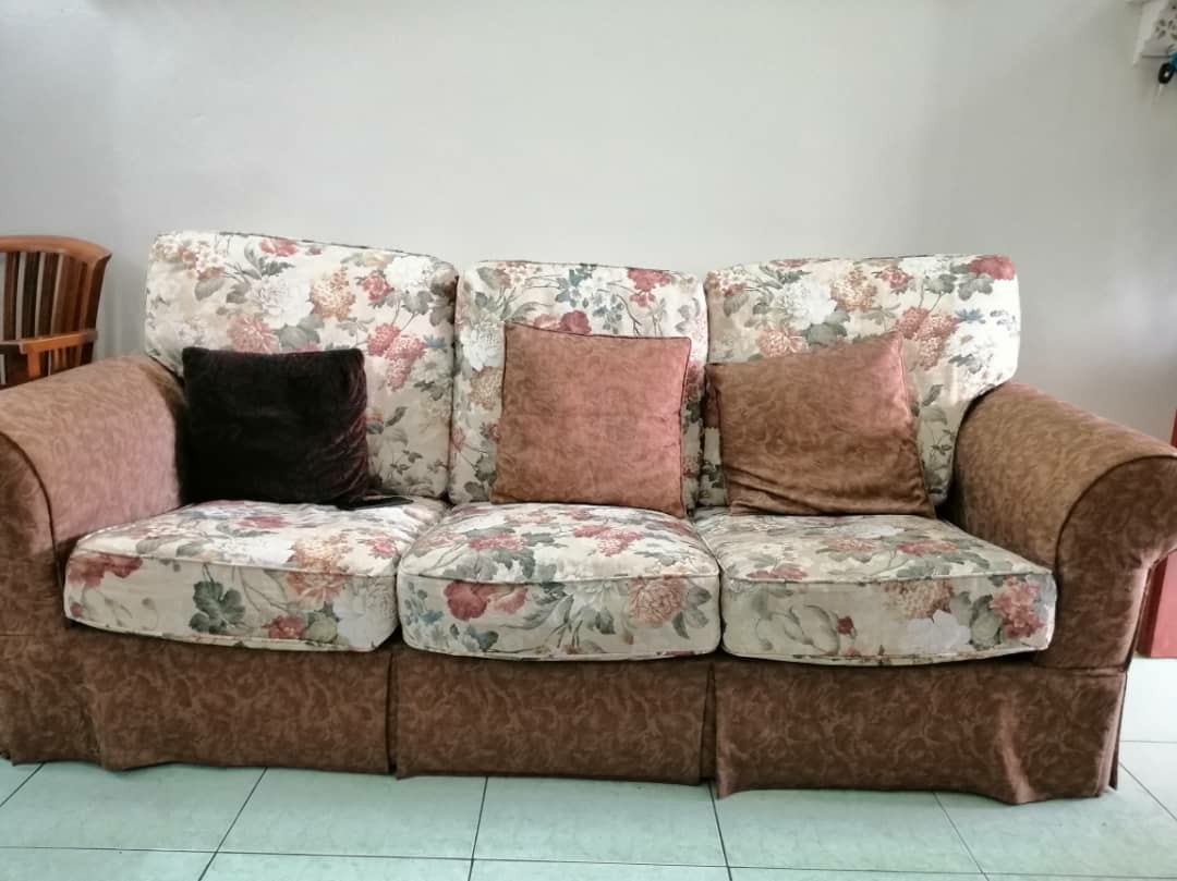 3 2 SOFA FELLA DESIGN RM550 FREE COVER KUSYEN NEGO SAMPAI JADI
