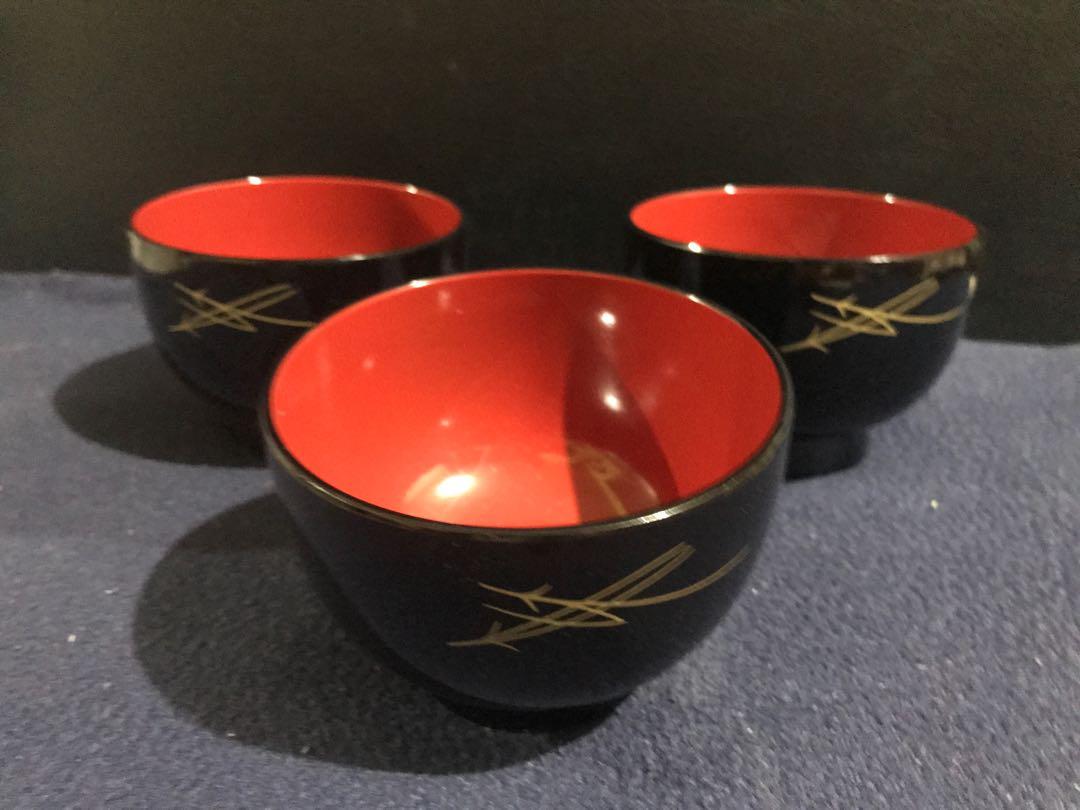 3 Japanese Bowls (Category: Coffee & Tea Tableware) located in Manila. Submitted by simplececile (Listing ID 235267940, Image 1). Description: Brand new 3 Japanese bowls.