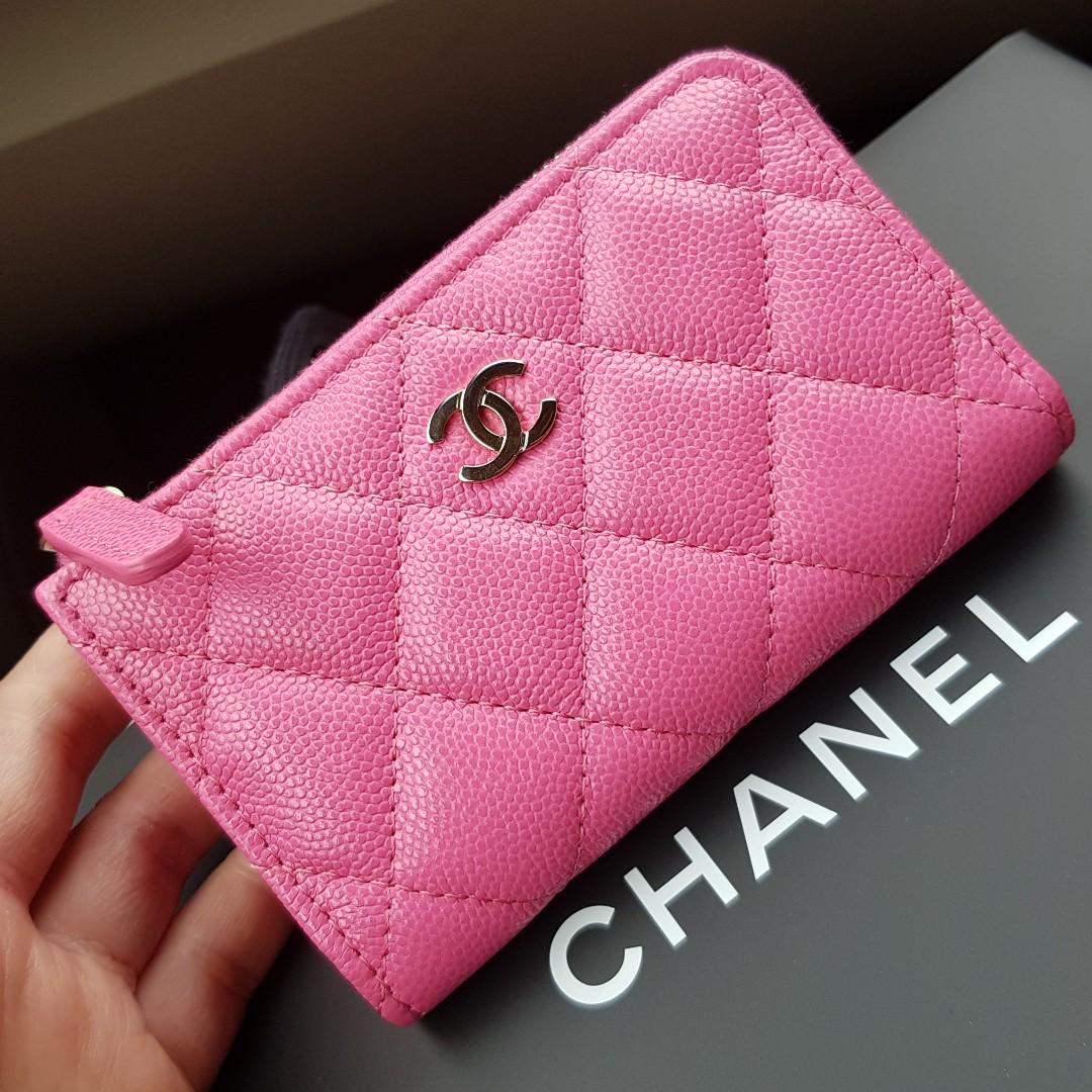 chanel caviar key holder