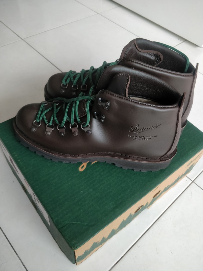 Danner Mountain Light Ii Men S Fashion Footwear Boots On Carousell Danner Mountain Light Ii Men S Fashion Footwear Boots On Carousell