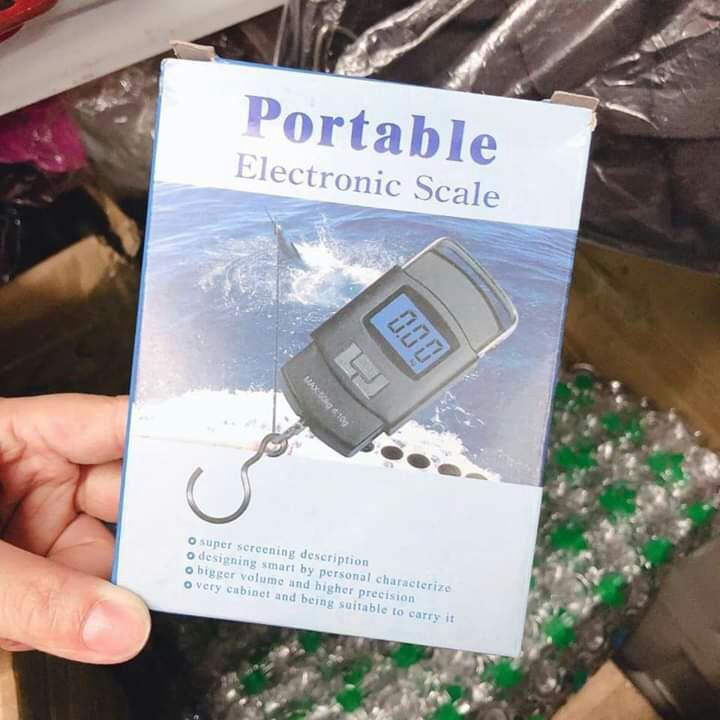 Electronic scale (Category: Safe) located in Quezon City. Submitted by rigelsfashiononline (Listing ID 235281999, Image 1). Description: .