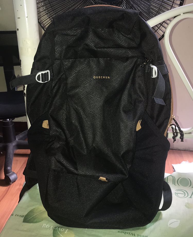 quechua nh100 20l backpack