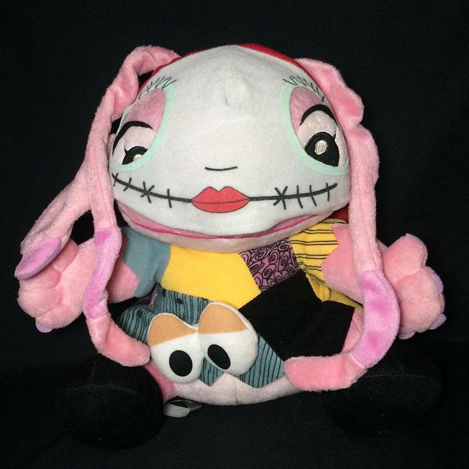 Fun Fan Amuse Disney Angel x Sally Prize Collection, Hobbies & Toys