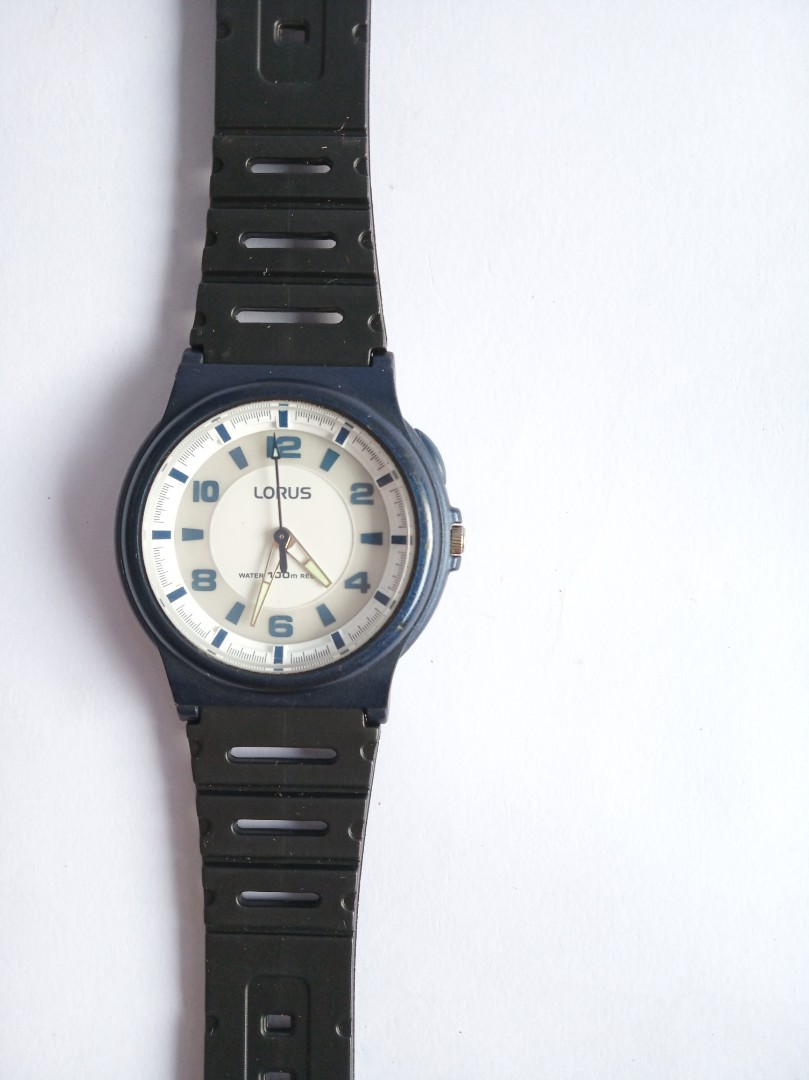 Jam tangan analog Lorus Z011 X012, Barang Mewah, Jam Tangan di Carousell