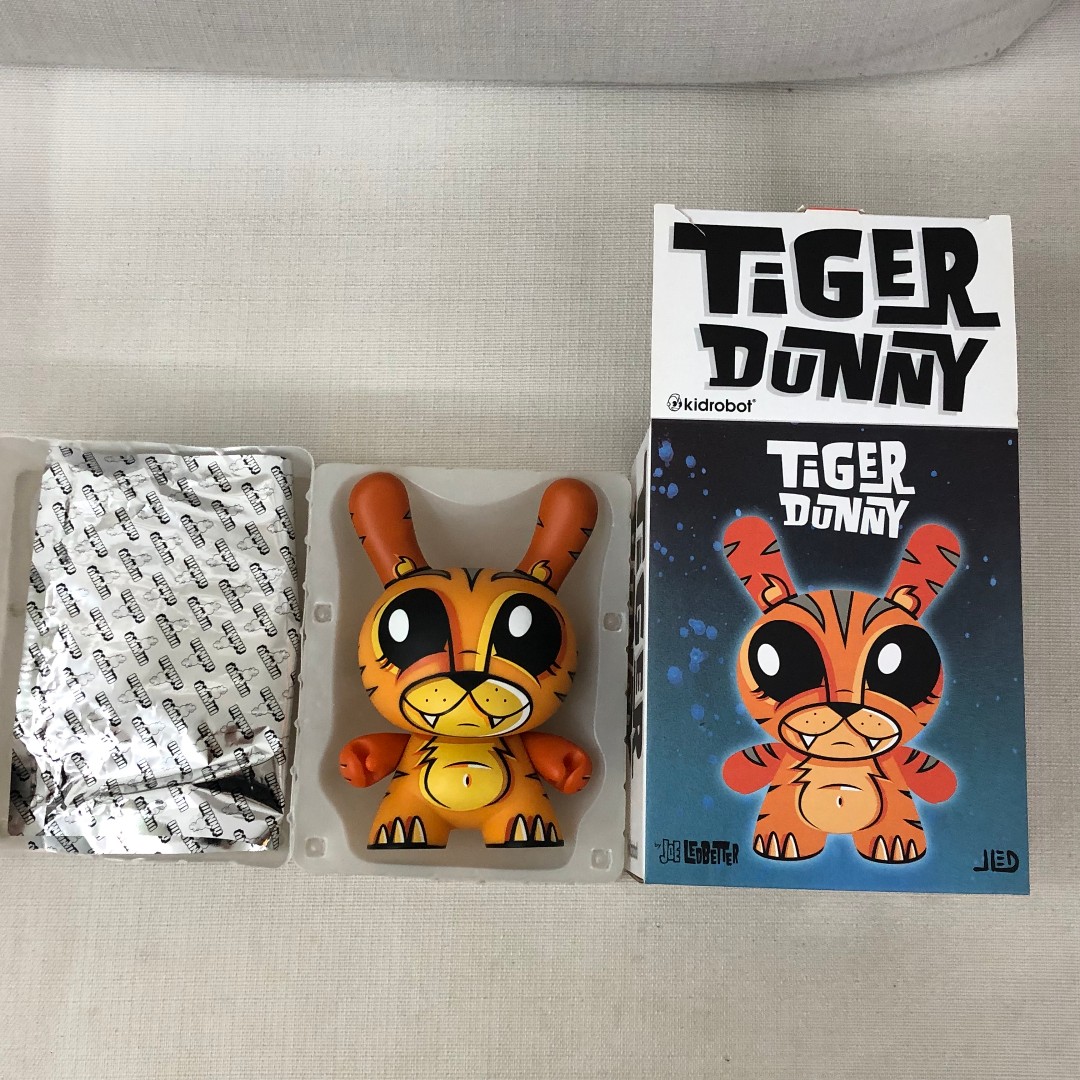 Kidrobot 8” Tiger Dunny | Joe Ledbetter, Hobbies & Toys, Toys