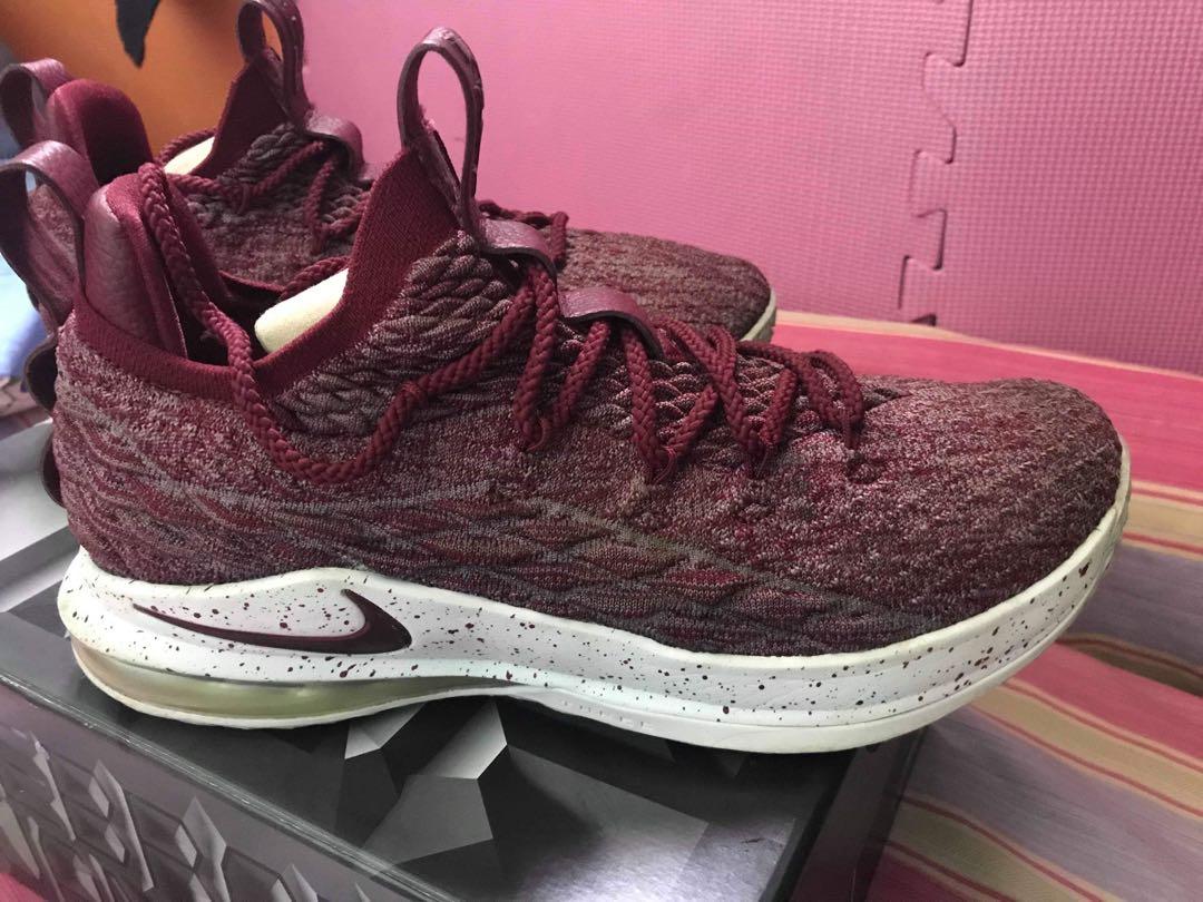 lebron 15 low maroon