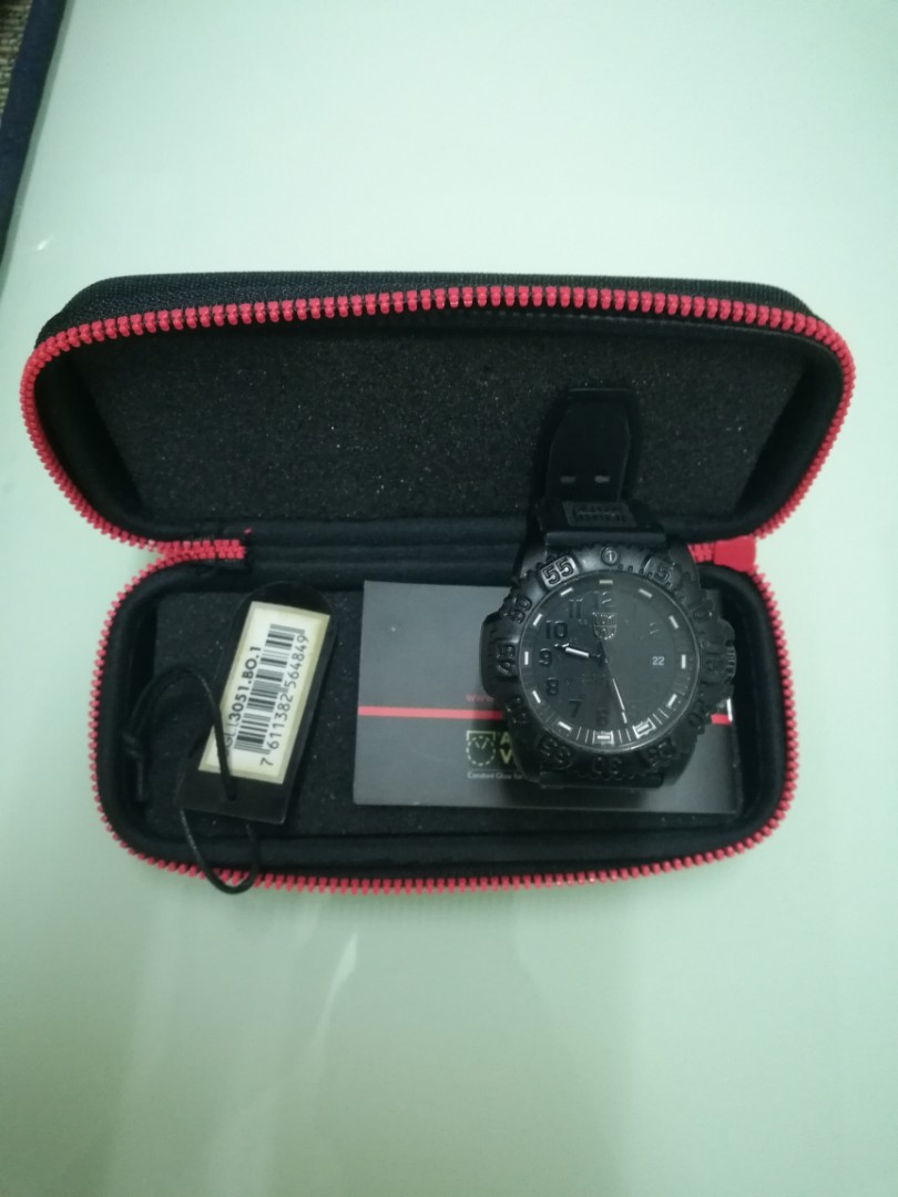 Luminox 3050, Men's Fashion, Watches & Accessories, Watches on Carousell