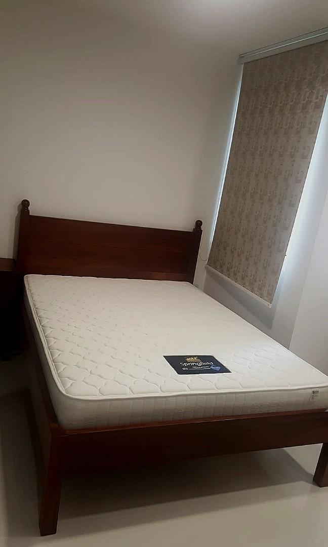 Maxcoil Springfield Orthopedic Queen Size Mattress Furniture