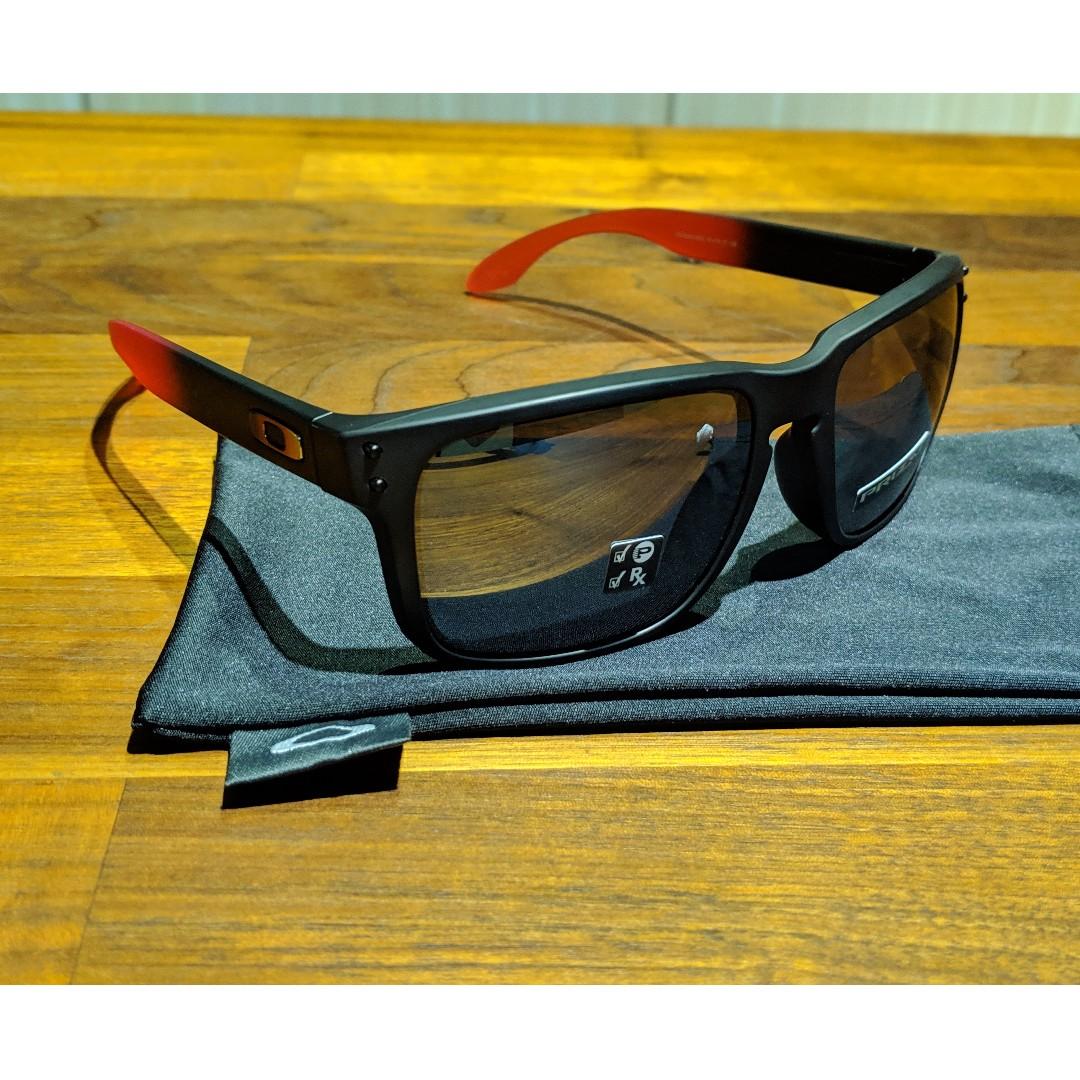 Oakley holbrook discount ruby fade