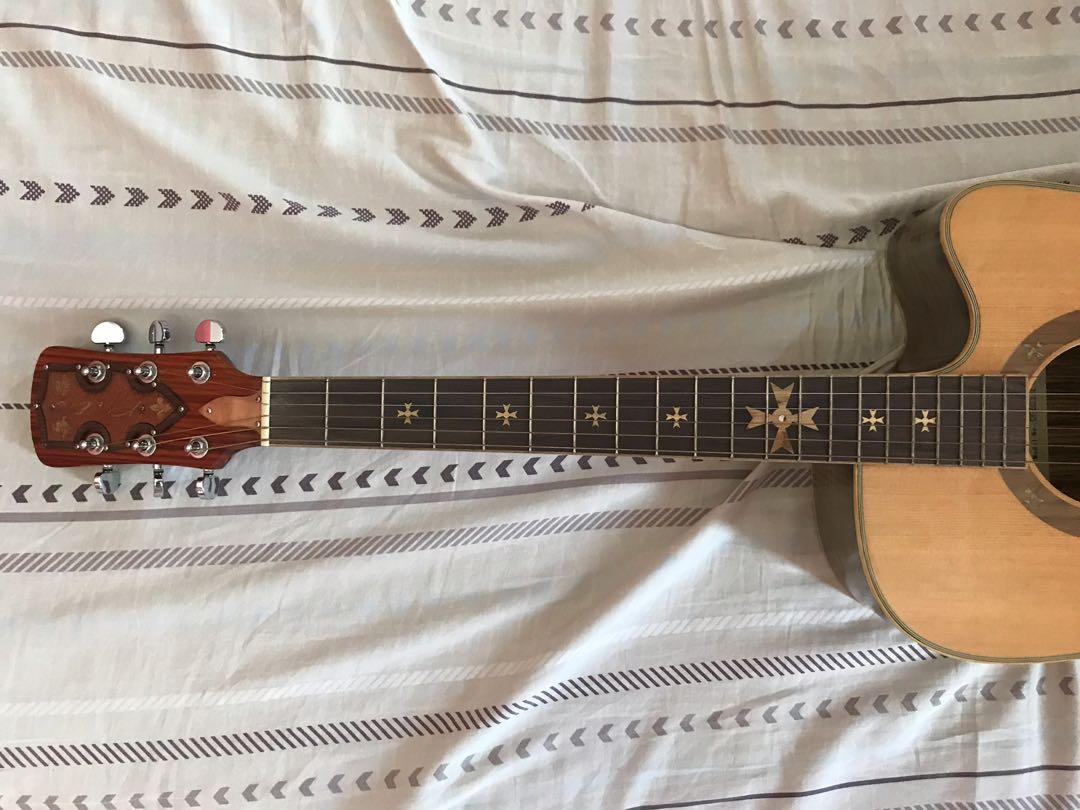 Pulse acoustic guitar Hobbies Toys Music Media CDs DVDs