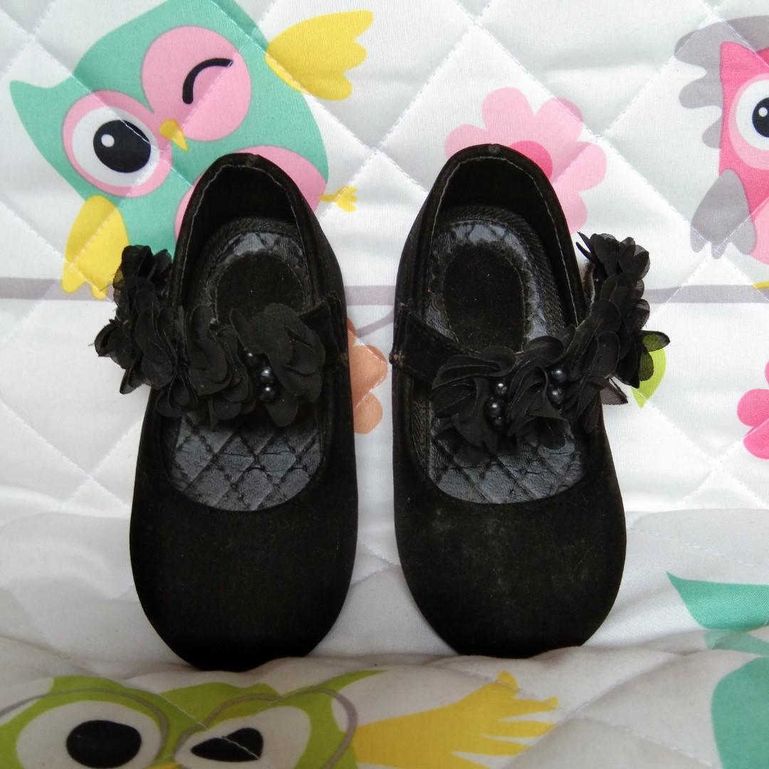 Sepatu Anak Perempuan Donatello Hitam Bayi Anak Lainnya Di Carousell