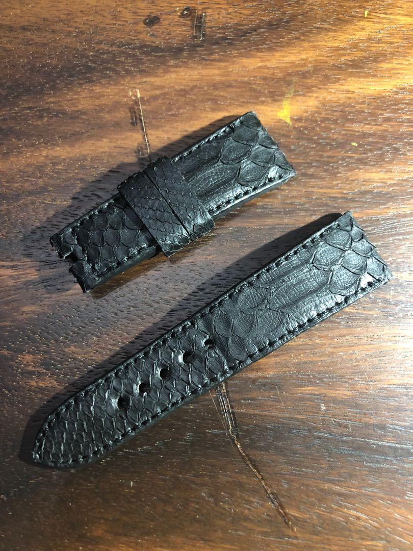 Python skin leather straps (Category: Watches) located in Singapore. Submitted by wristcheck (Listing ID 235260748, Image 1). Description: Brand new leather straps in snakeskin finish Size: 26/24 .
