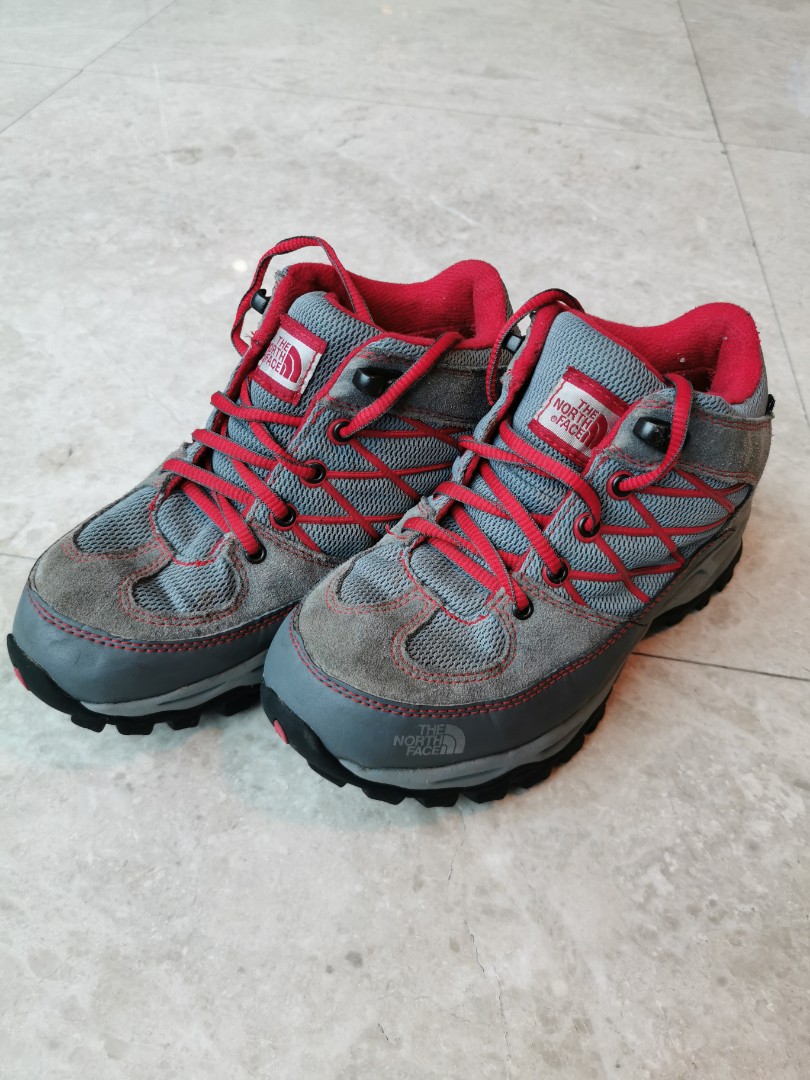 kids north face walking boots