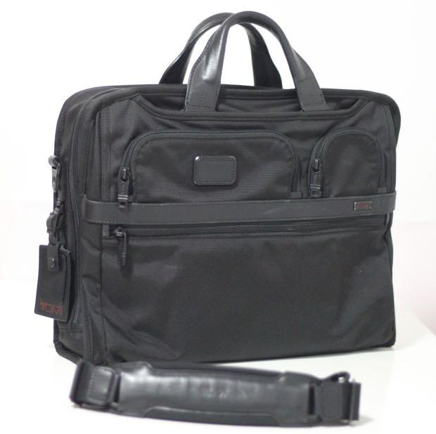 Tumi 26114D2 Alpha 2 Compact Large Screen Laptop Briefcases, Men's ...