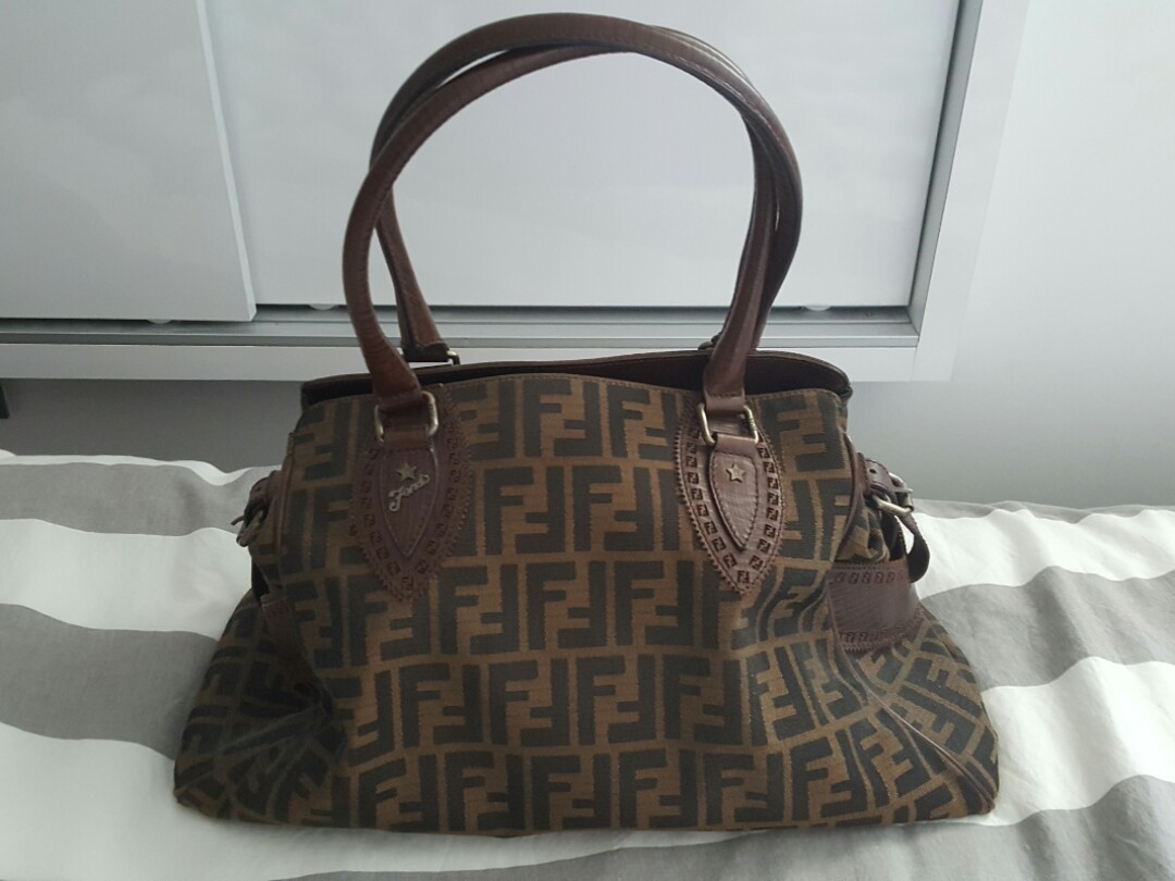 vintage fendi tote