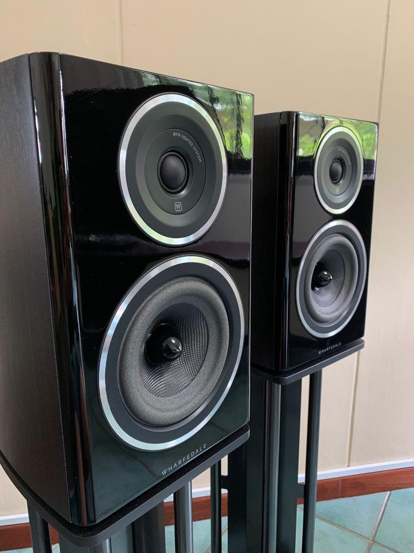 wharfedale diamond 11.2 bookshelf speakers