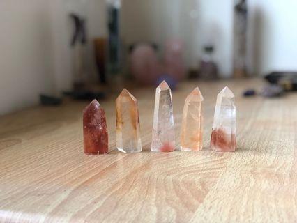 [5 Points Lot] Iron oxide Included Clear Quartz Crystal