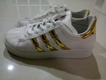 [CLEARANCE]Sneakers