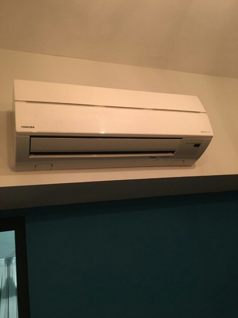 Aircon Units, TV & Home Appliances, Air Conditioners & Heating on Carousell