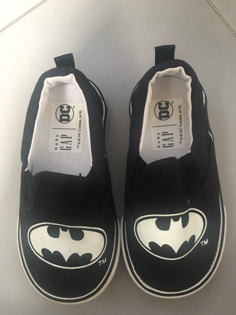 gap batman shoes