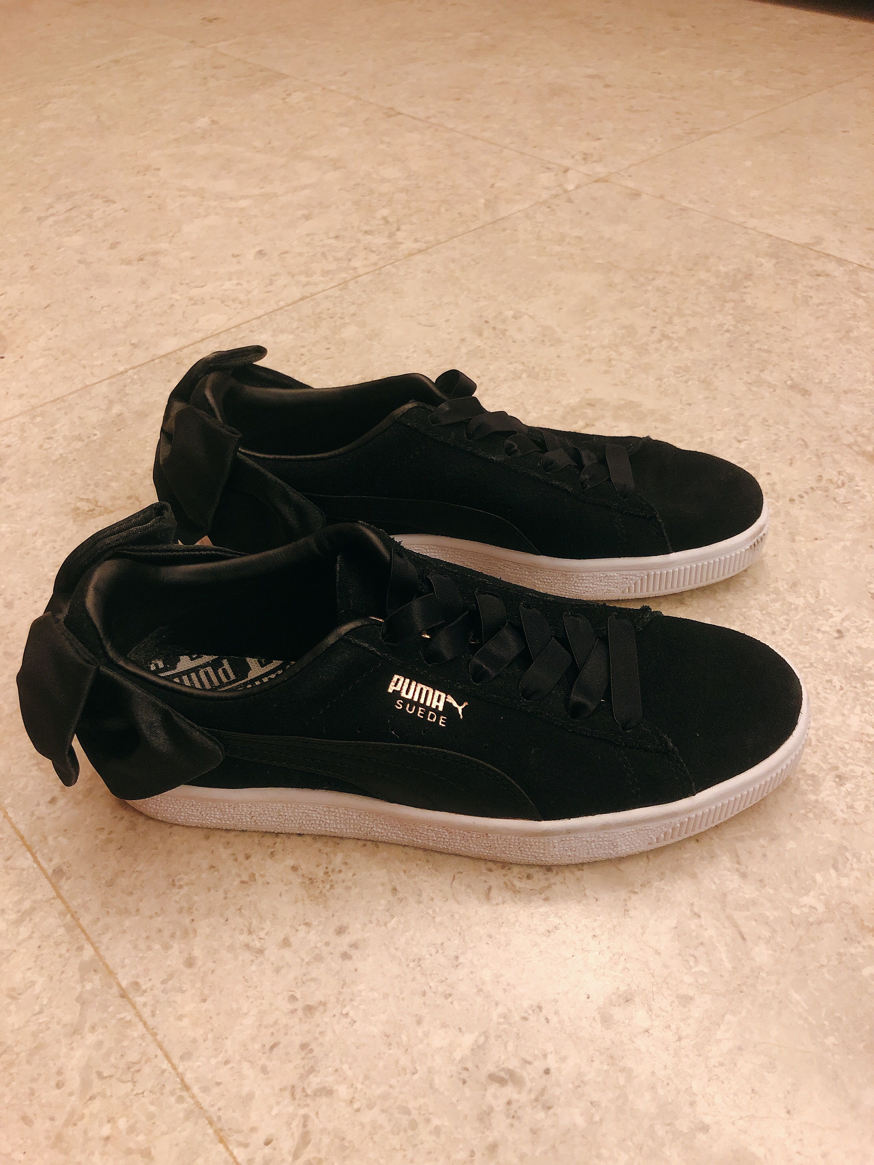 puma suede bow shoes