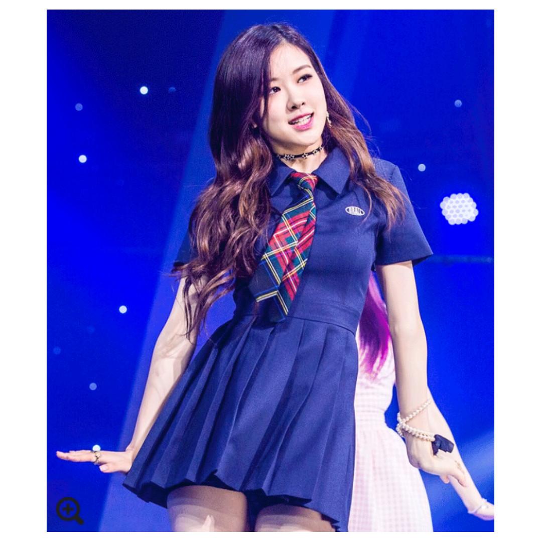 Blackpink blue outfit shop