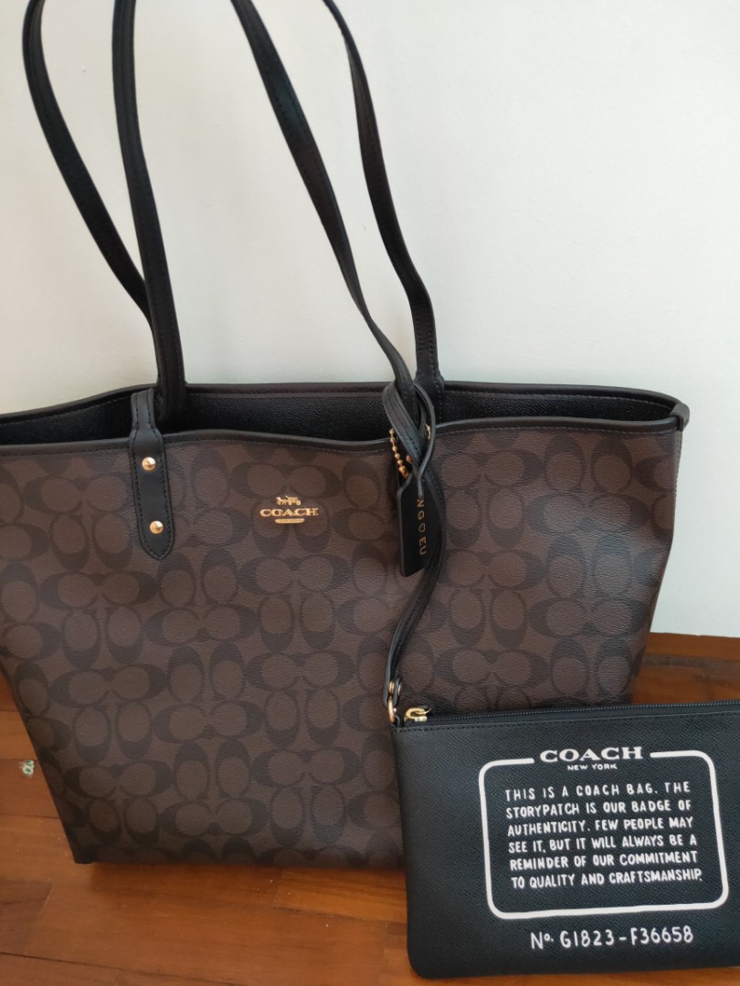tote coach purse