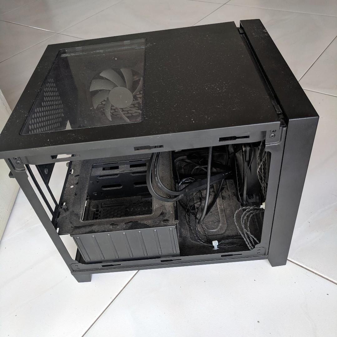 CORSAIR OBSIDIAN SERIES 250D MINI ITX PC CASE, Computers & Tech, Parts