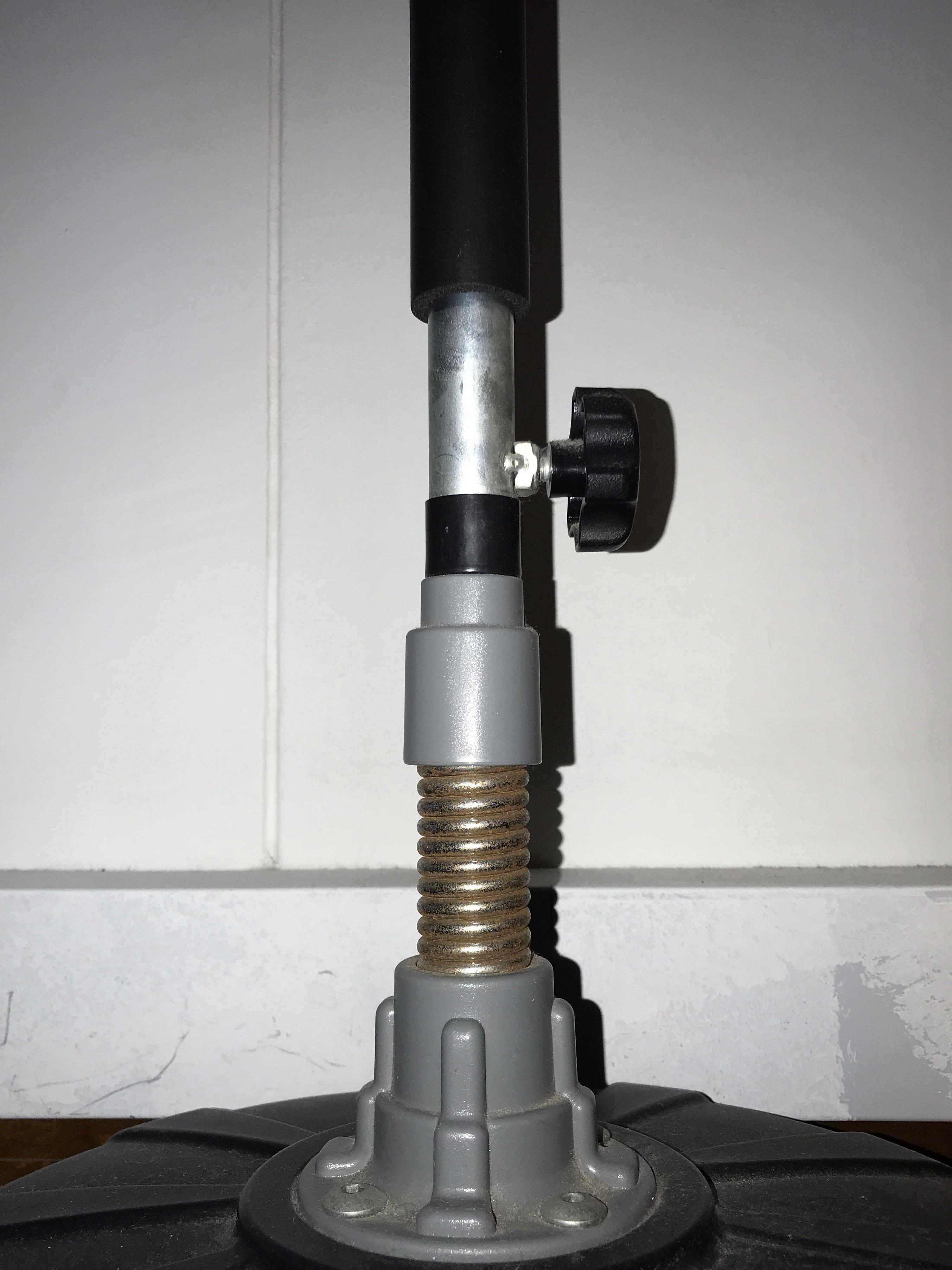 Everlast Everflex Standing Punching Bag, Sports Equipment, Exercise