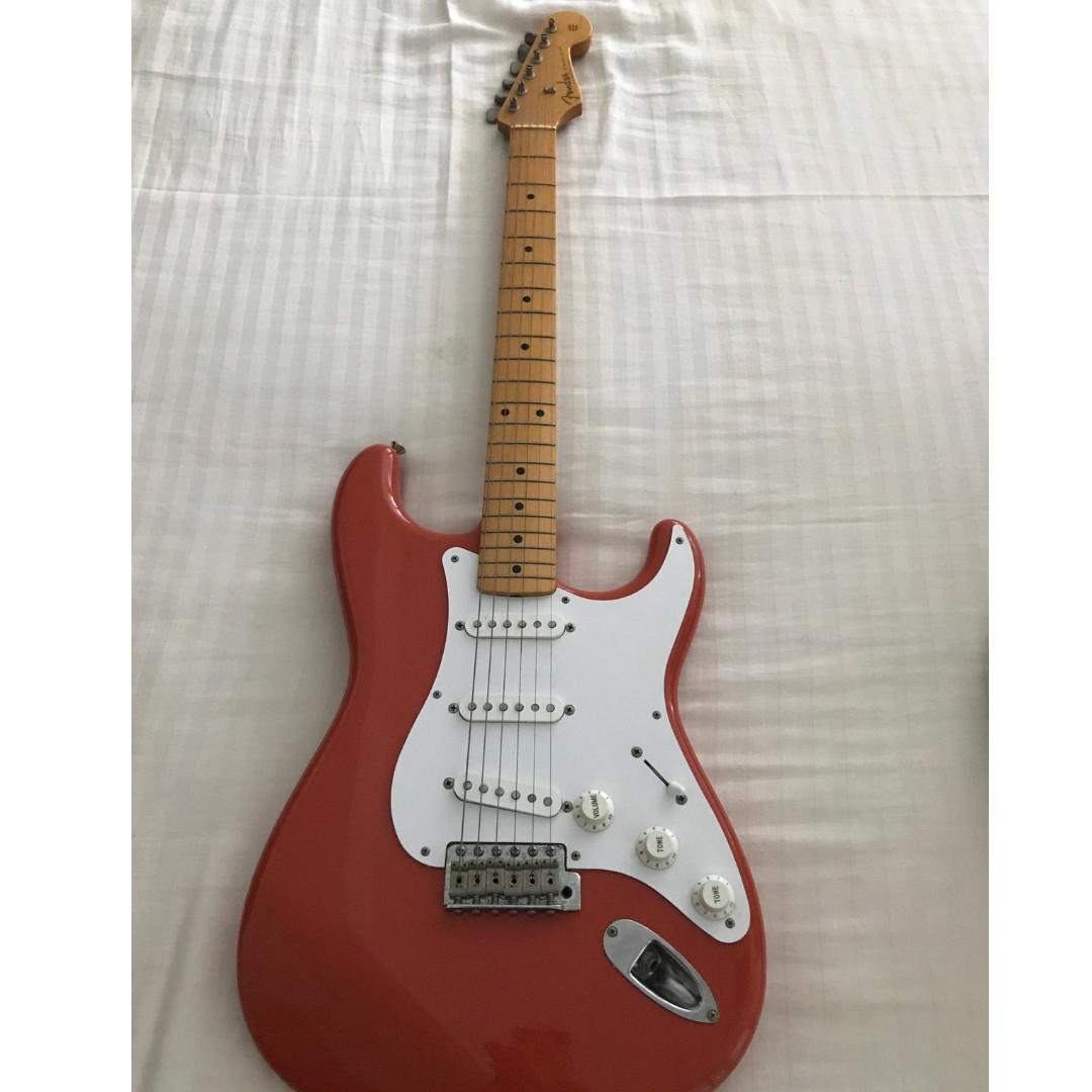 Fender made in Japan CLASSIC 50S STRAT Cherry Red , with warranty 