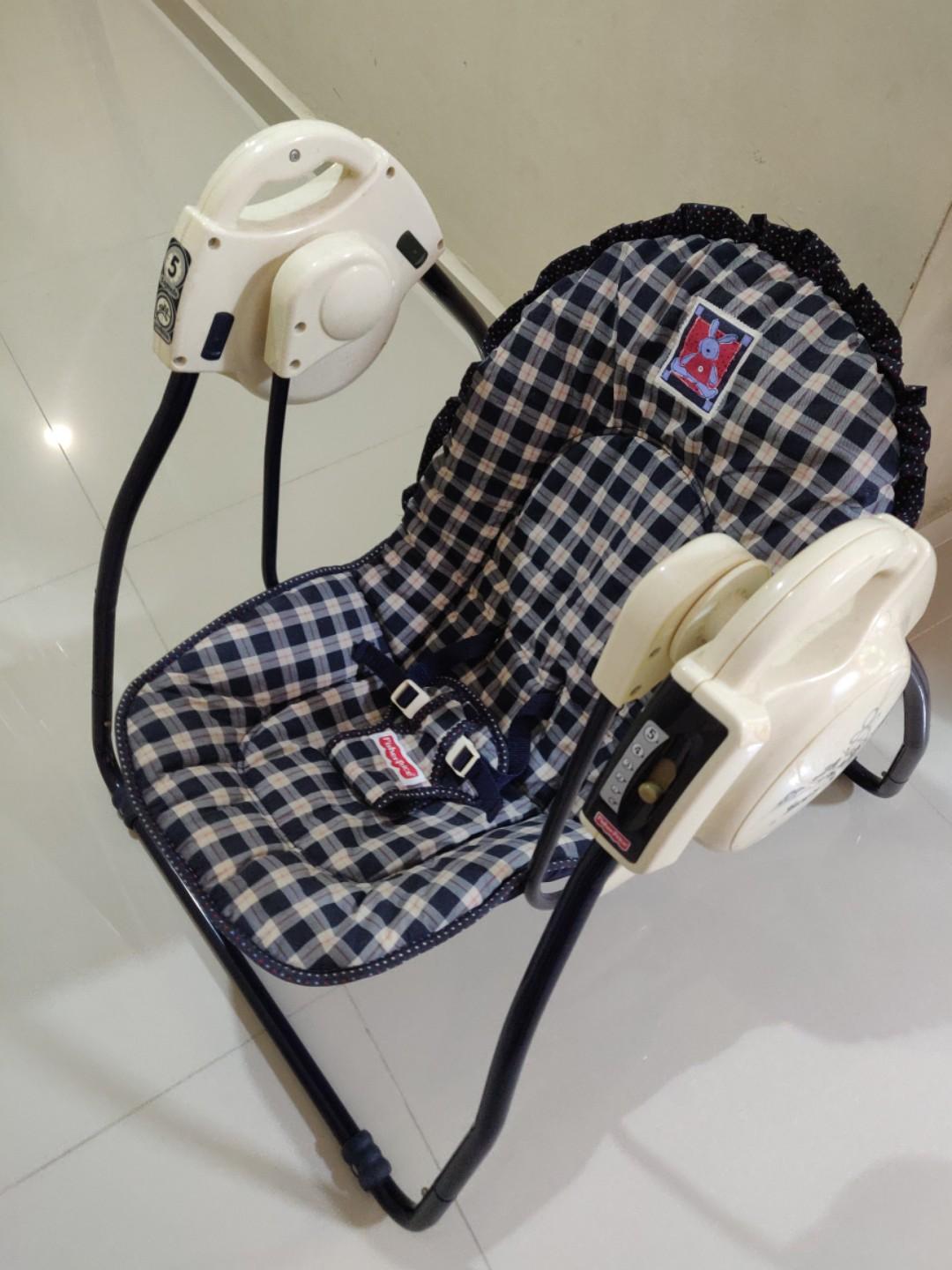 Electric Baby Rocker/Swing Fisher Price Open Top Take Along Swing