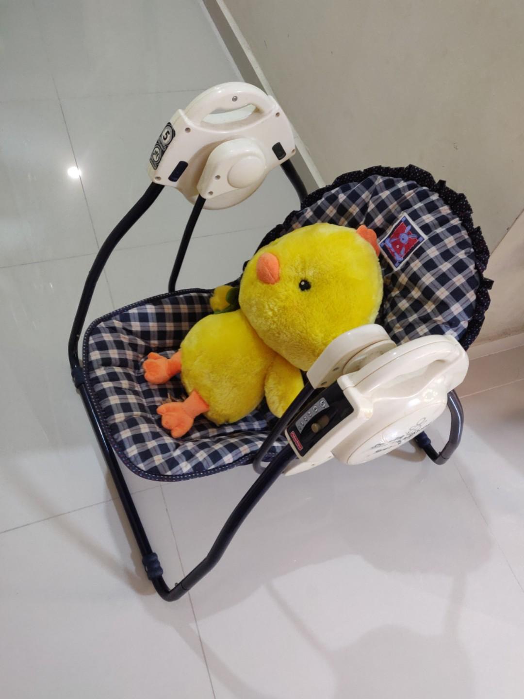Electric Baby Rocker/Swing Fisher Price Open Top Take Along Swing