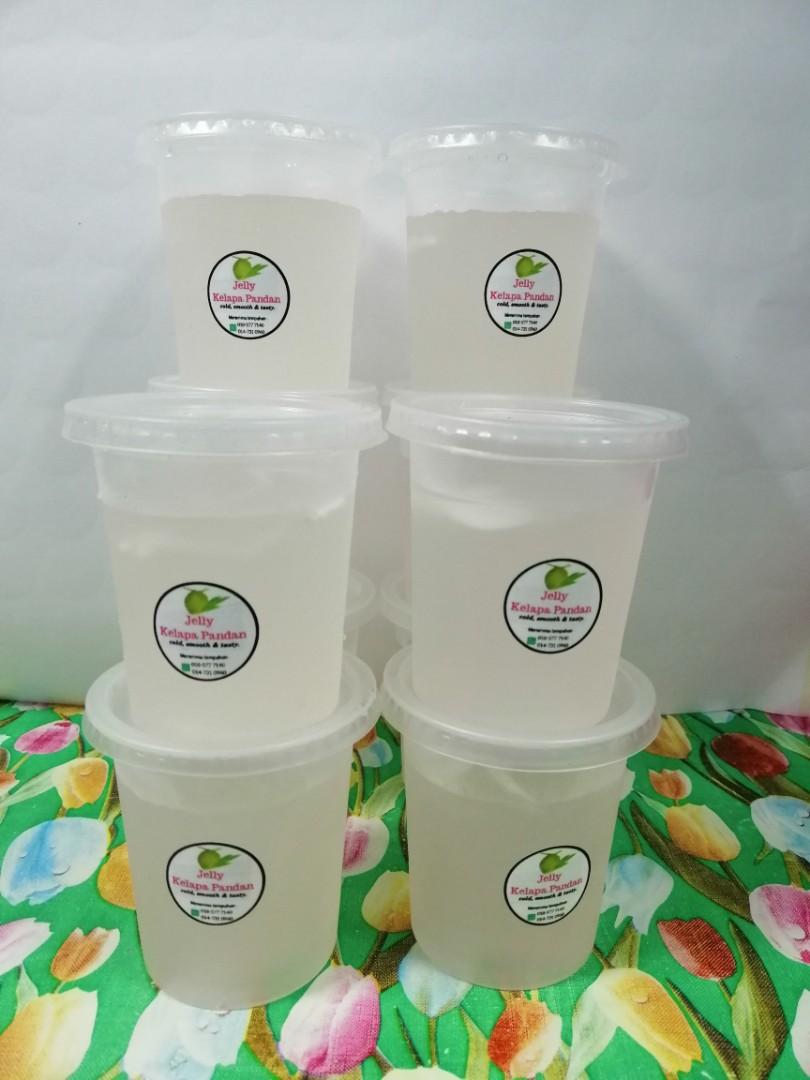 Jelly Kelapa Pandan Food Drinks Packaged Snacks On Carousell