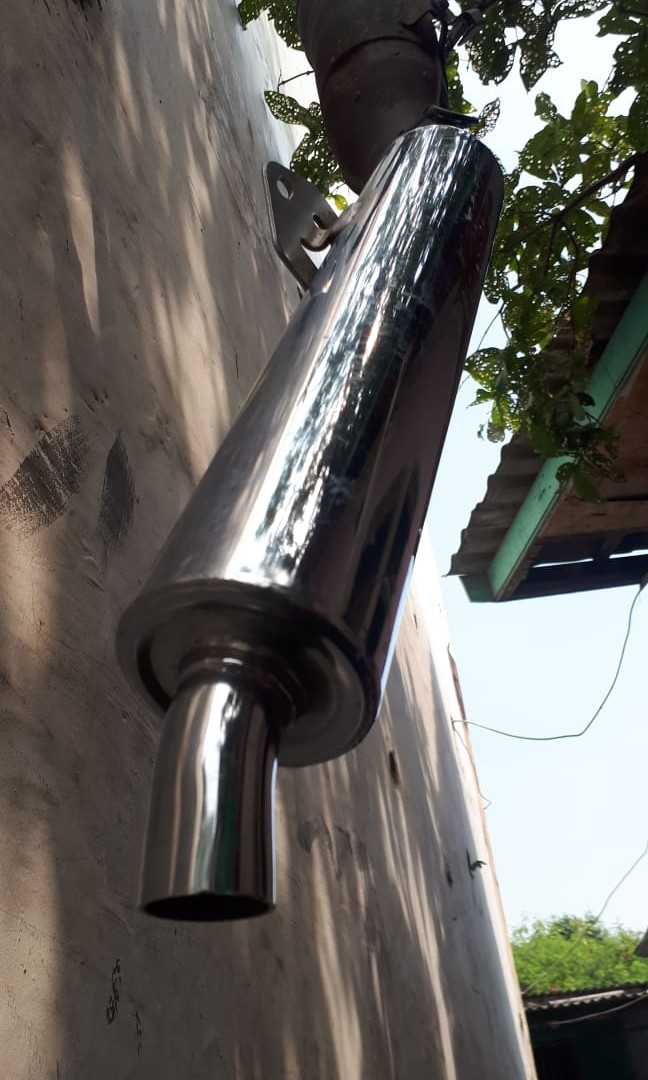 Knalpot ninja RR standar original 2013 SE (spesial edition), Motor di