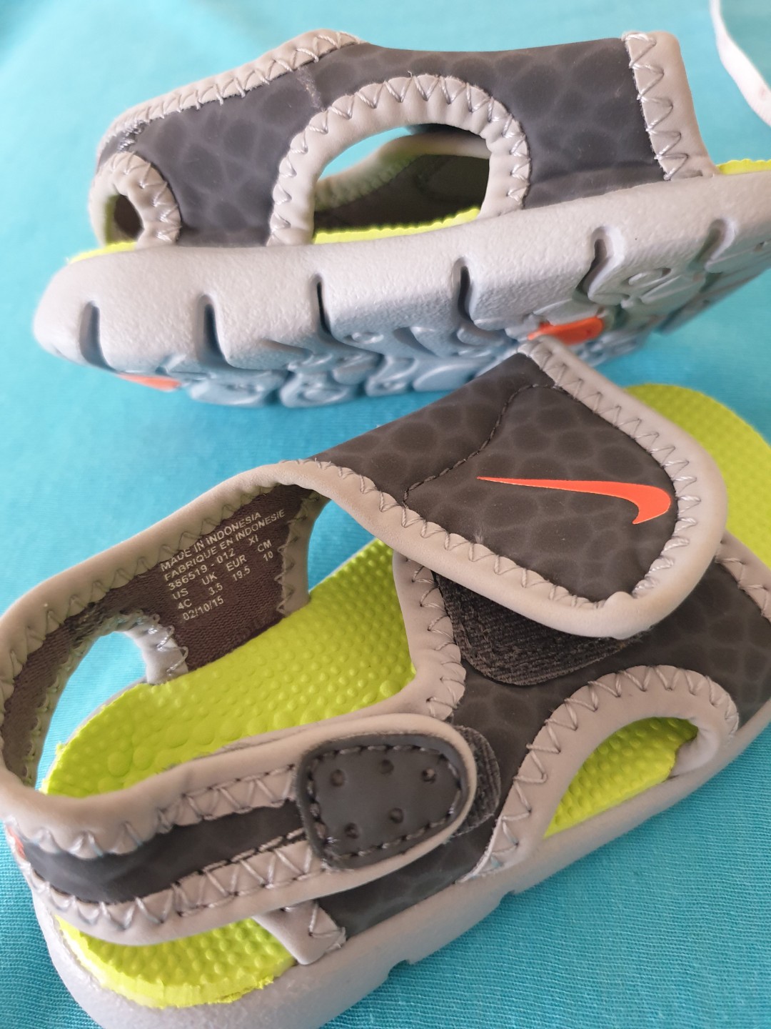 baby nike sandals 4c