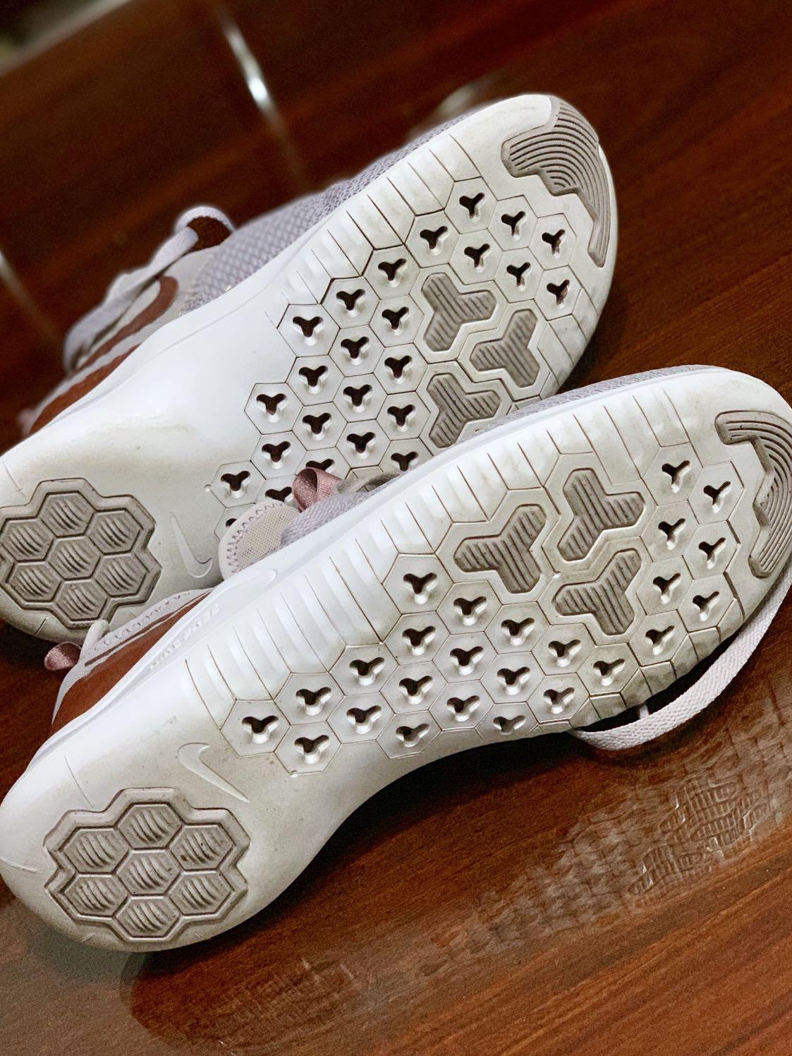 Nike Free training shoes in Grey Rose Gold size UK3.5 without