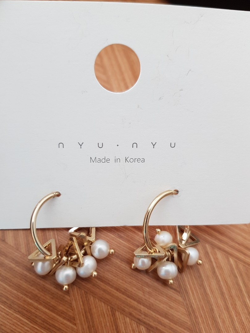 NYU NYU Korean earrings, Women's Fashion, Jewelry & Organisers ...