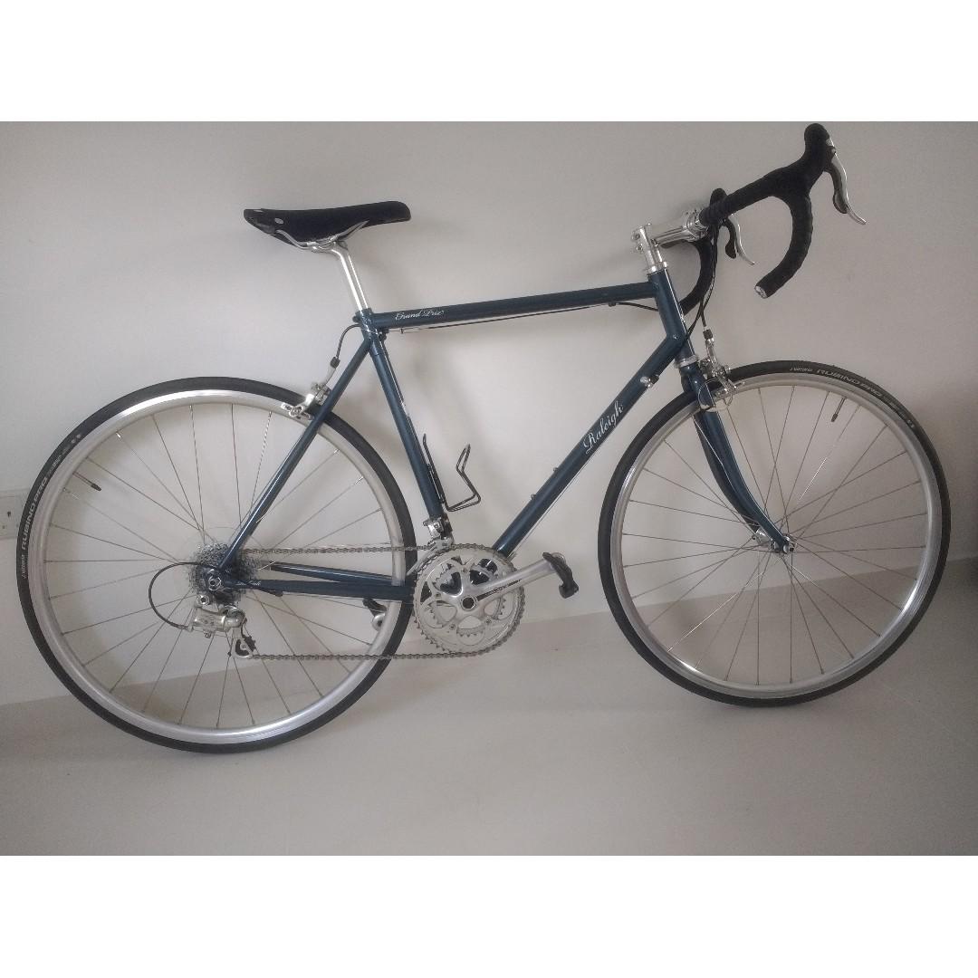 raleigh grand sport road bike