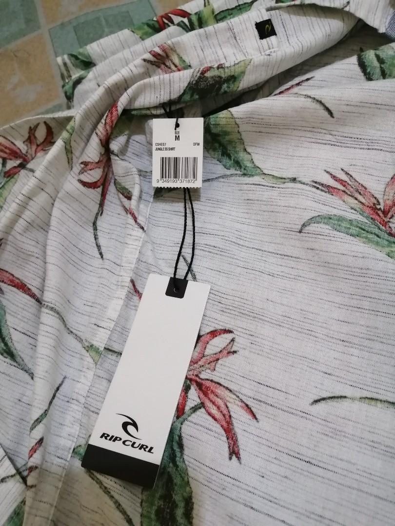 Ripcurl Floral polo (Category: Sleep and Loungewear) located in Manila. Submitted by hazelynramos (Listing ID 235352152, Image 2). Description: Rip curl floral polo. Brand new with tag. Original price: 3500 My boy doesnt like the color..