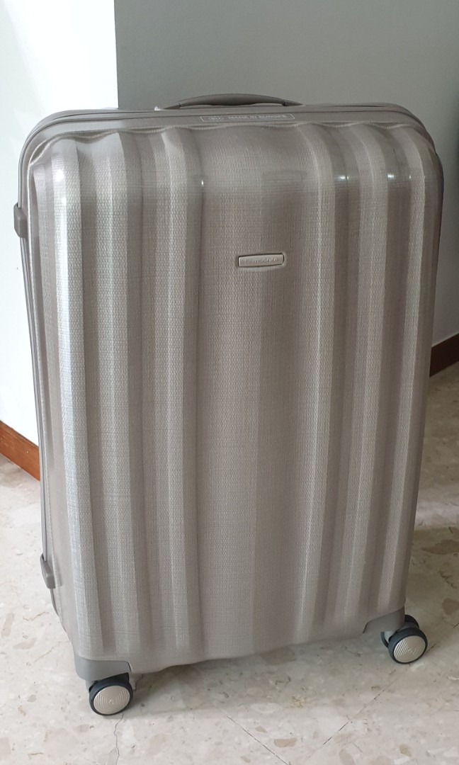 Lightest samsonite luggage 2019 sale