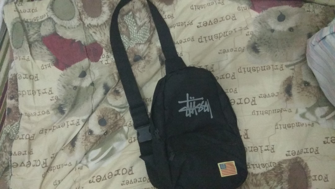 sling bag stussy japan magazine original, Fesyen Pria, Tas & Dompet