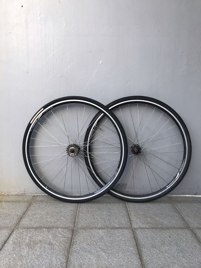 prime attaquer disc wheelset