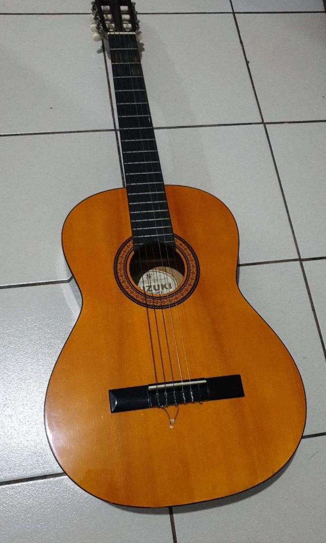 Suzuki acoustic guitar 2024 price